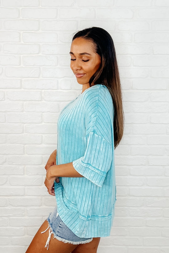 Load image into Gallery viewer, Loosely Speaking Oversized Basic Top in Turquoise
