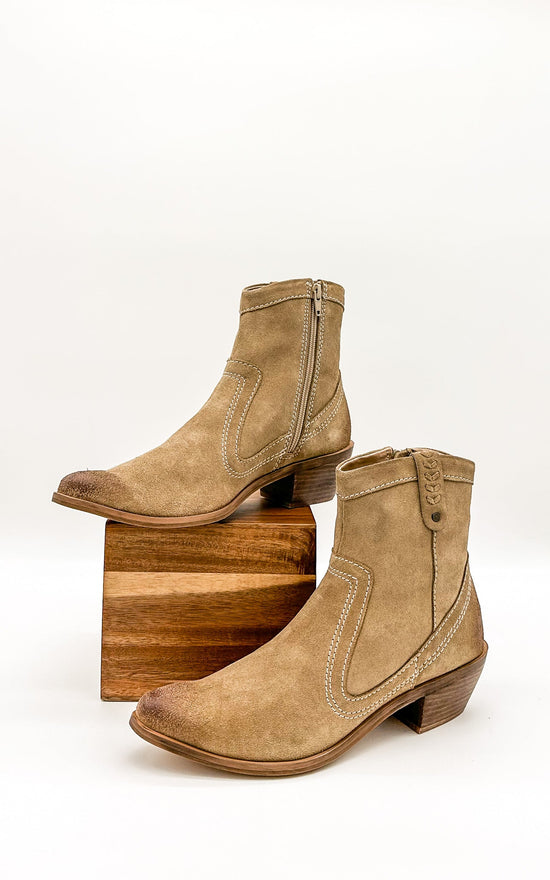 Load image into Gallery viewer, Smithy Suede Ankle Boot in Tan
