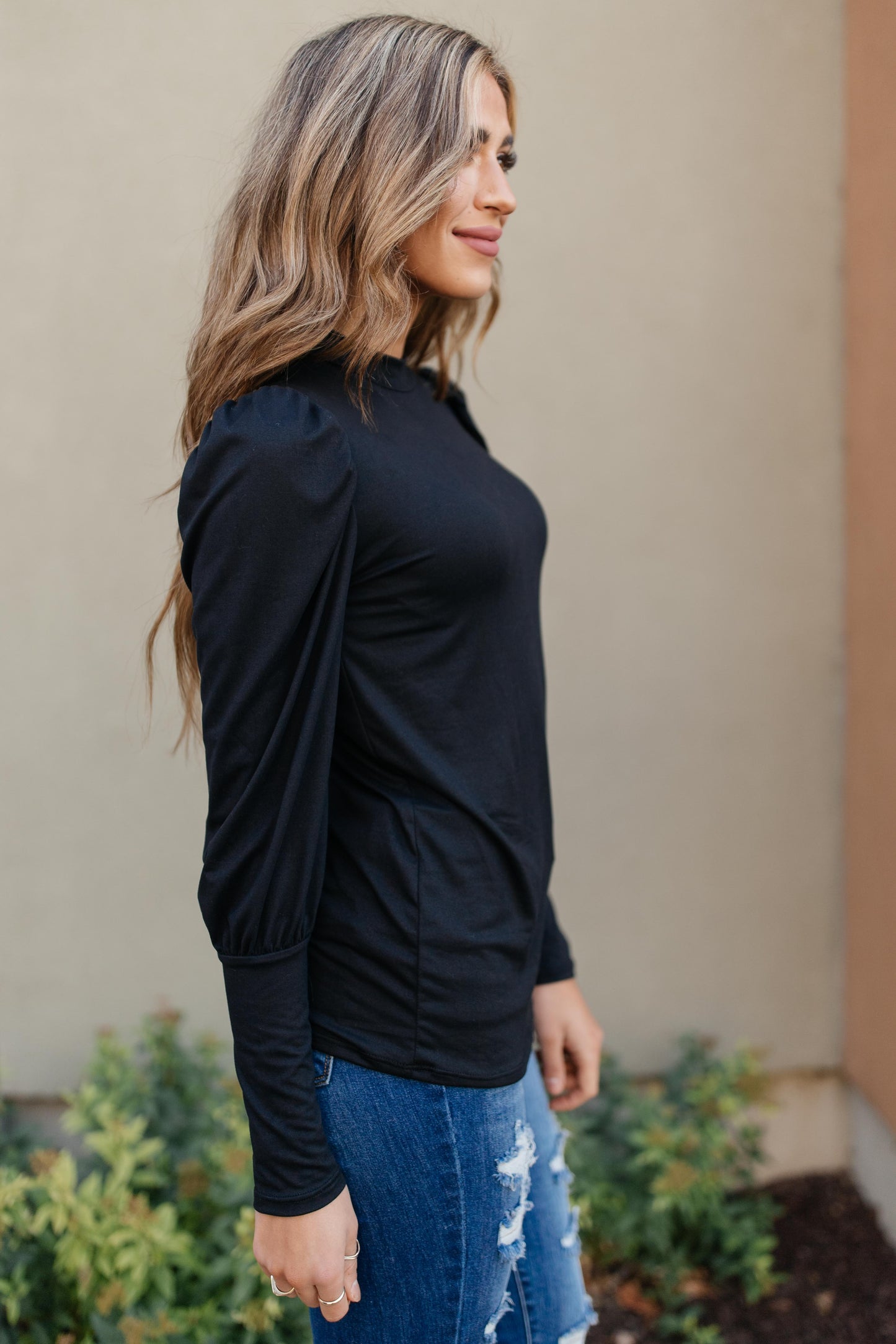 A Little Puff In Your Sleeve in Black