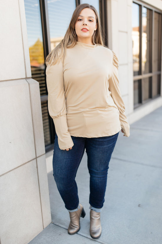 A Little Puff In Your Sleeve in Taupe