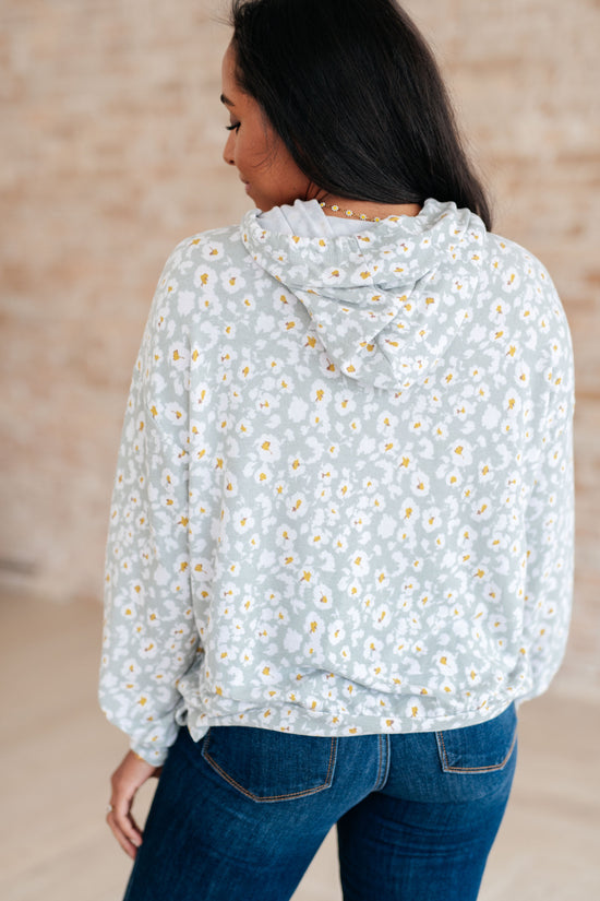 Load image into Gallery viewer, A Touch of Pollen Pullover
